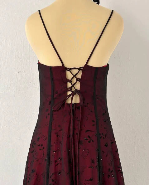 Robe de bal vintage bordeaux perlée, longue robe de soirée brodée, coupe trapèze, bretelles spaghetti, DP6579