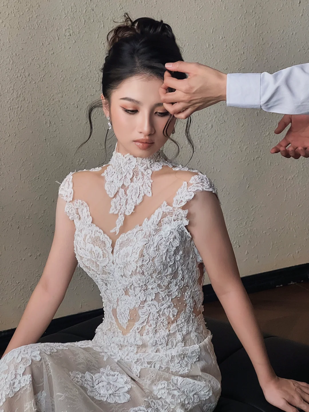 Gorgeous High-Neck Lace Mermaid Wedding Dress Sheer Illusion Bodice & Long Train Bridal Gown DP8314