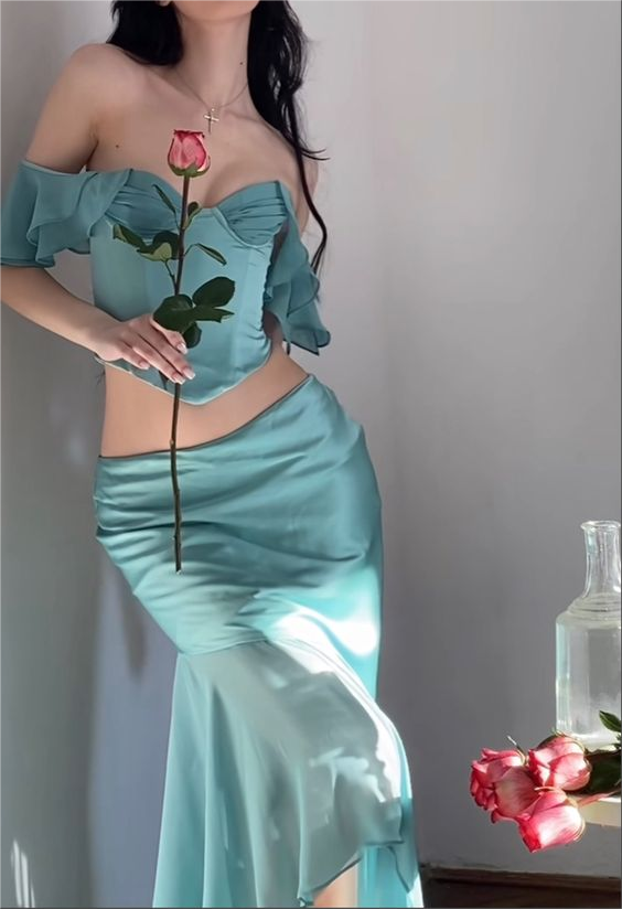 Blaues schulterfreies 2-teiliges Partykleid für Hochzeitsgäste, DP2822