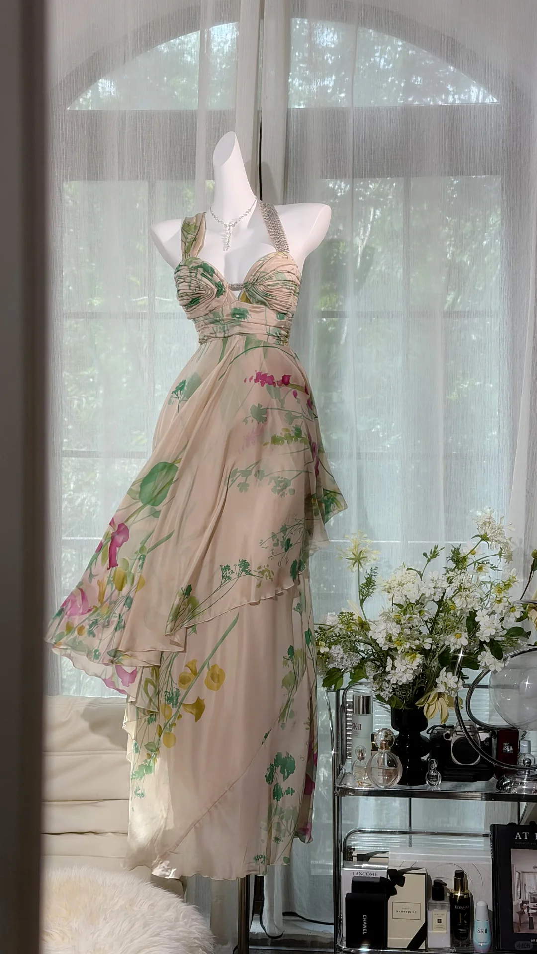 Elegant Floral Print Halter Chiffon Prom Dress DP8525 – DSProm