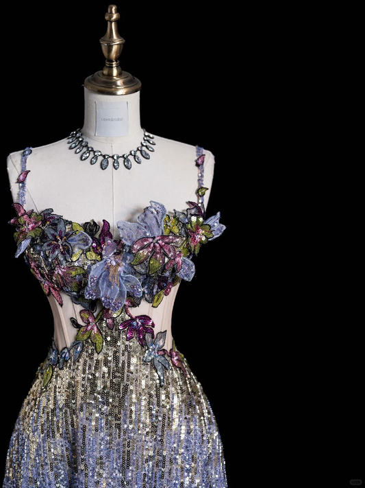 Atemberaubendes lilafarbenes A-Linien-Partykleid mit floralen Pailletten und Trägern, langes Geburtstagsoutfit, DP5121