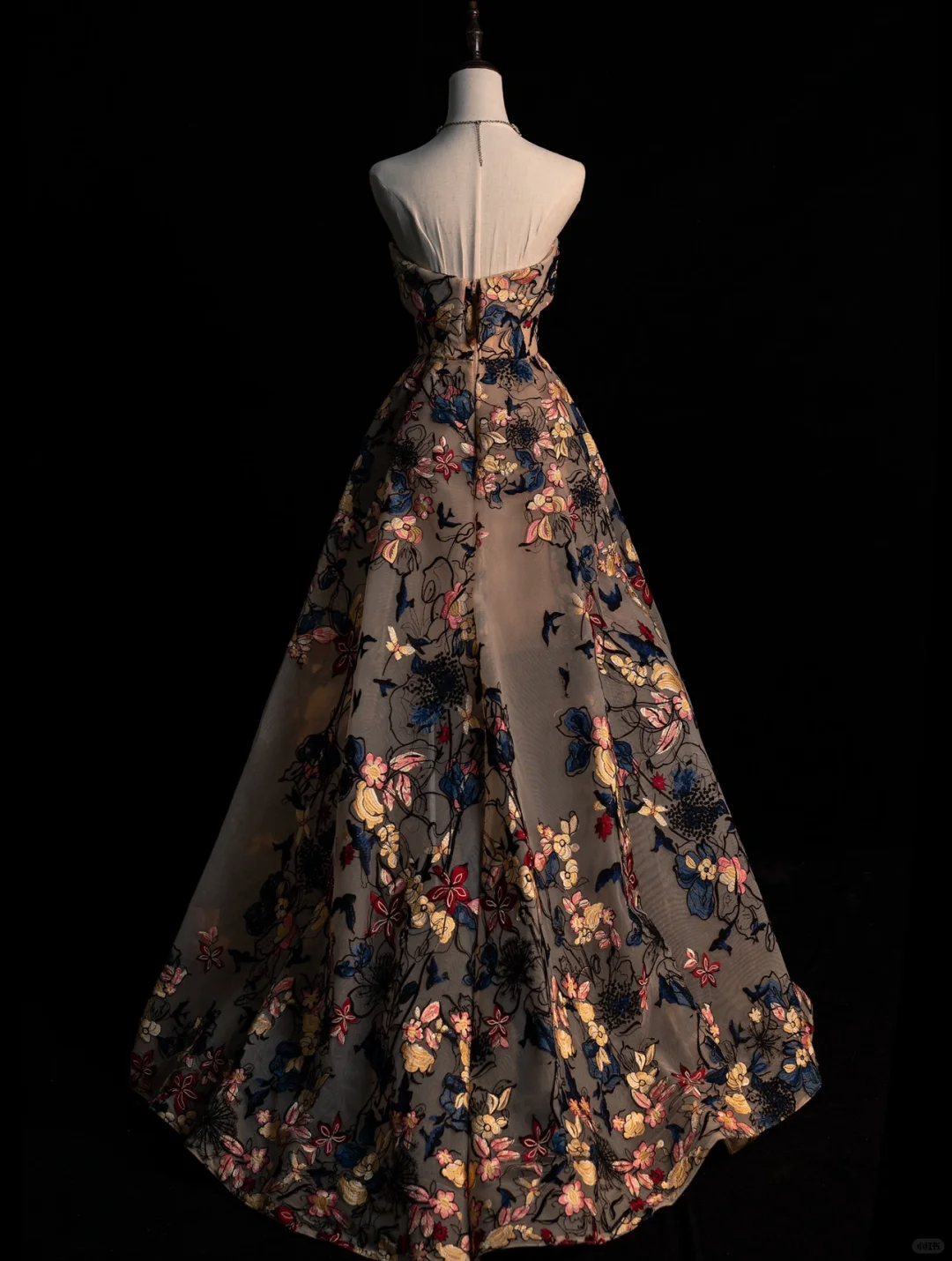 Elegant Strapless A-Line Floral Embroidery Long Formal Evening Party Dresses, DP5229