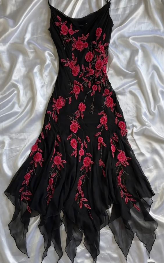 Robe de soirée vintage sexy noire à bretelles et appliques florales, DP2508