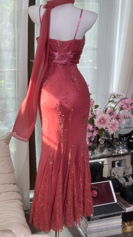 Glamorous Dusty Rose Beaded Mermaid Evening Gown Spaghetti Strap Prom Dress with Shawl DP8130