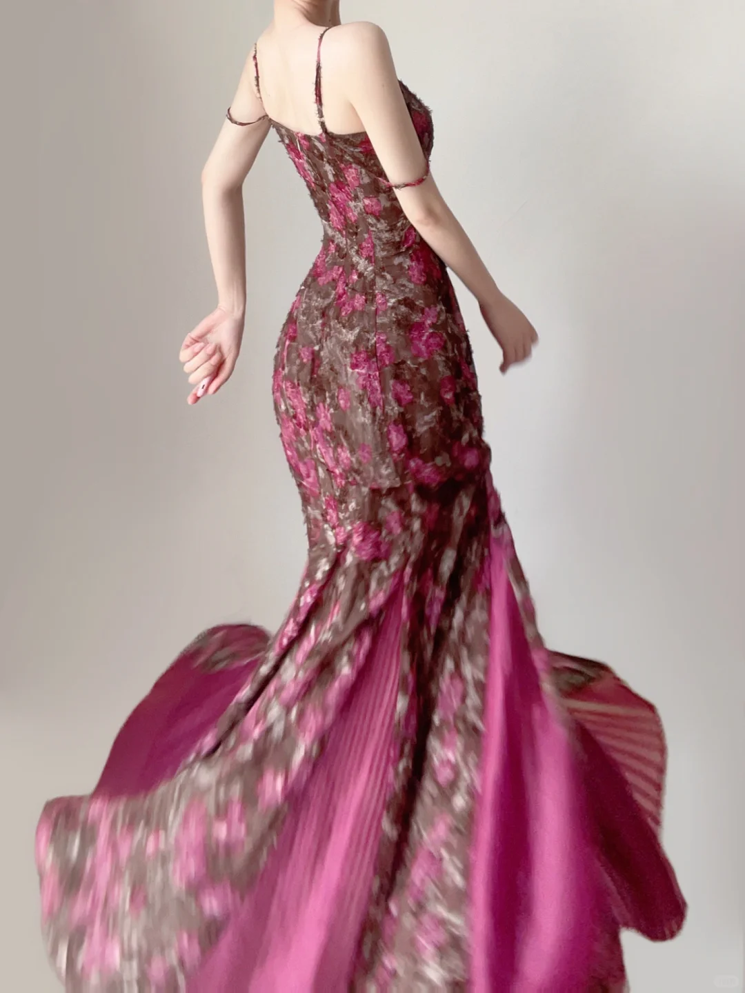 Robe de soirée longue fuchsia à bretelles spaghetti et motif floral style sirène, jolie robe d'été, DP5381
