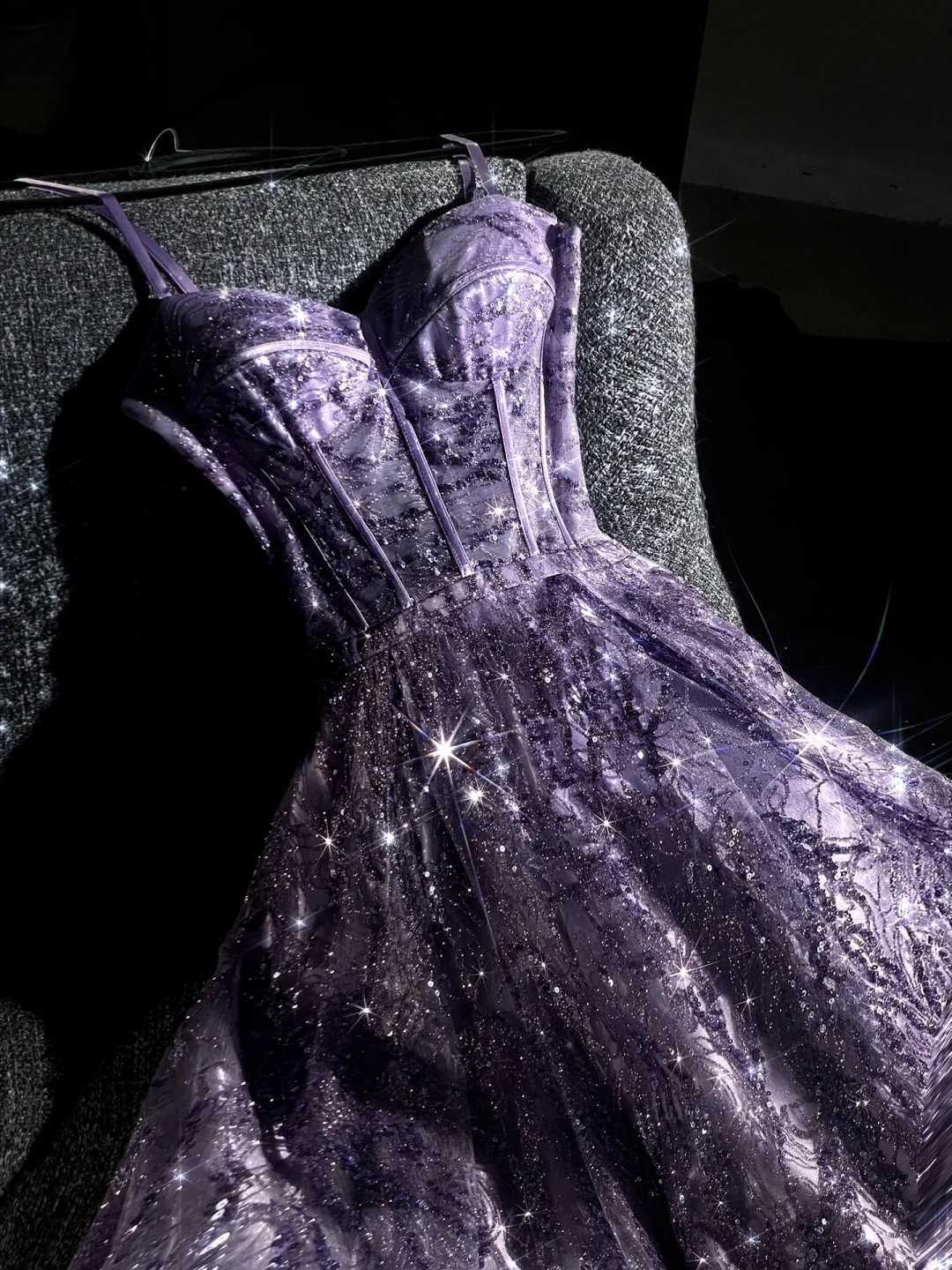 Robe de bal longue violette brillante à bretelles spaghetti, coupe trapèze, en dentelle et tulle, tenue d'anniversaire, DP5135