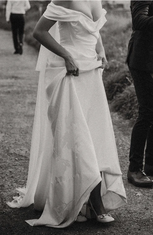 White Off Shoulder A-Line Elegant Wedding Dress Long Party Dress , DP3415