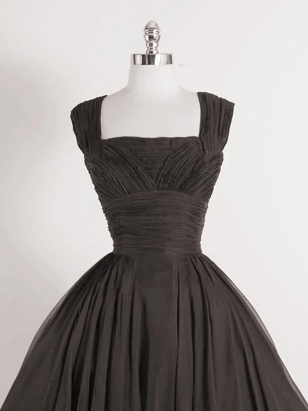 Modest Black A-Line Knee Length Homecoming Dress, DP2657