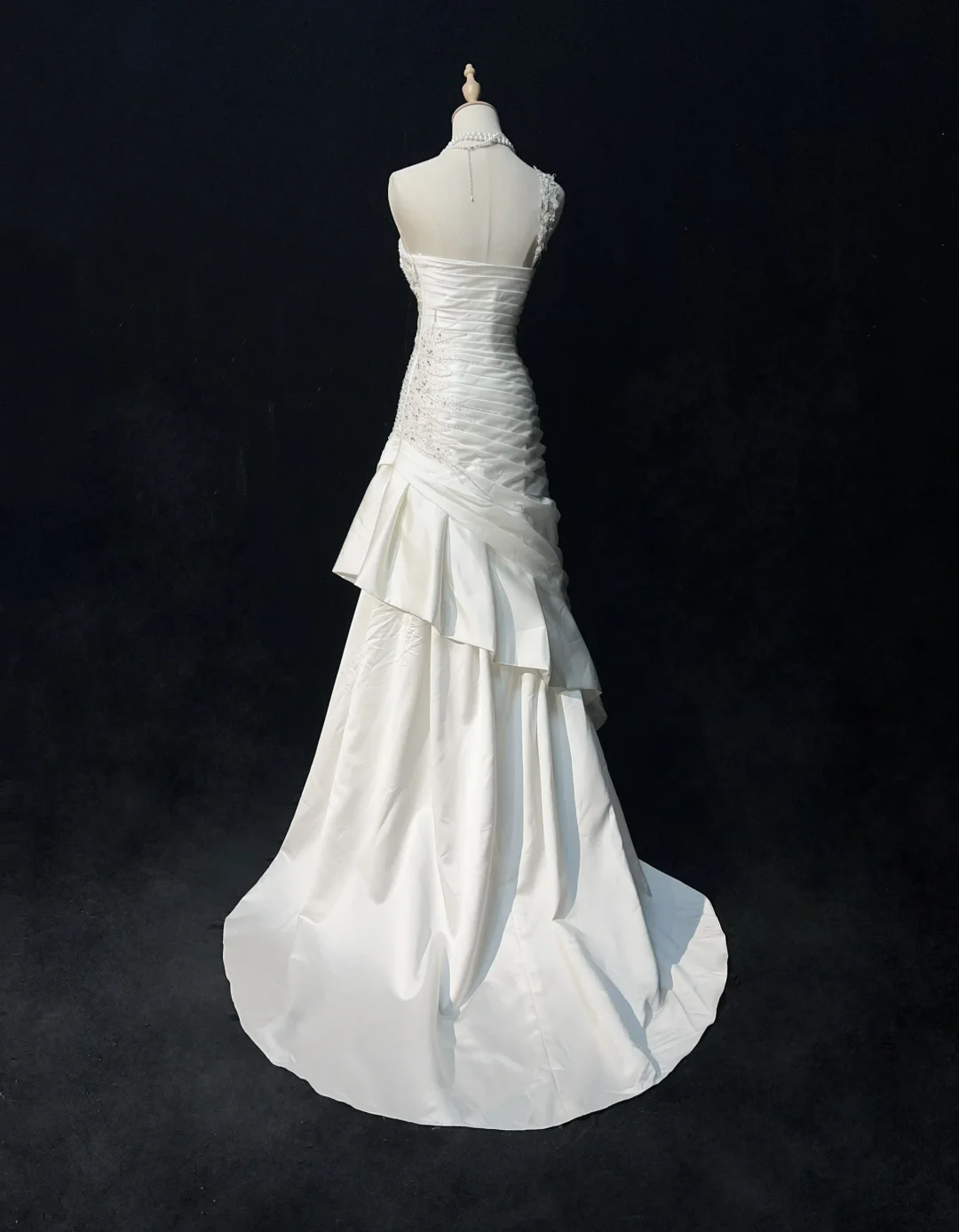 New Arrival White One Shoulder A-Line Beading Vintage Long Evening Party Dress, DP4880