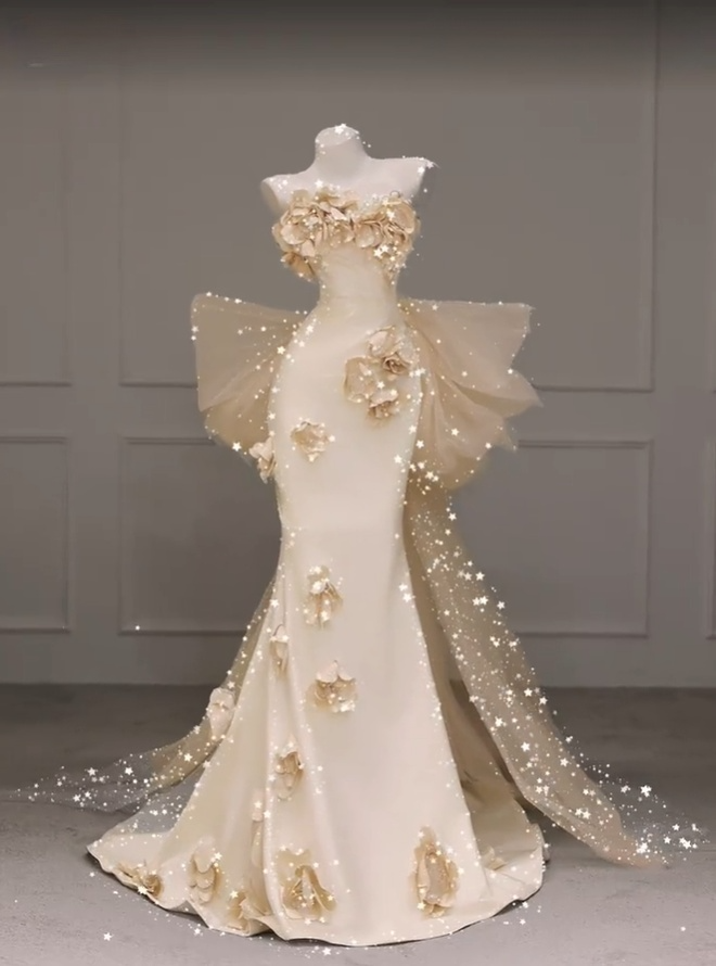 Champagner Trägerloses Meerjungfrau-Abendkleid mit Applikationen, Langes Abendkleid, Geburtstags-Outfits, DP5196