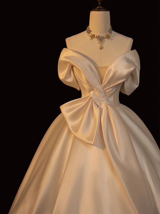 Elegantes schulterfreies Brautkleid aus Satin, A-Linie, Herzausschnitt, DP7052