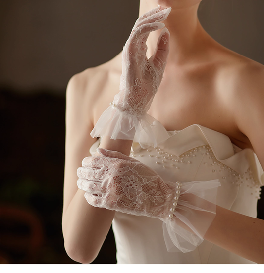 French Lace Short Bridal Gloves White Pearl Lace Wedding Dinner Retro Sleeves, DP5299