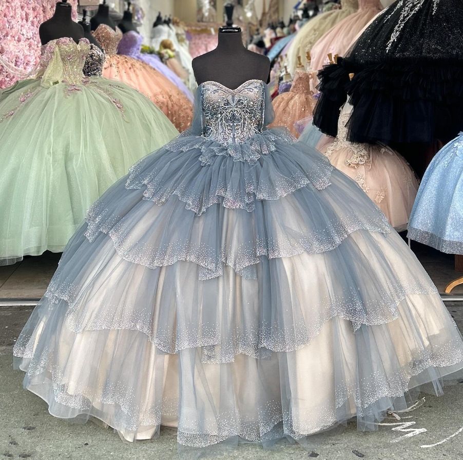 Superbe robe de bal à épaules dénudées et perles superposées pour 16 ans, DP3352