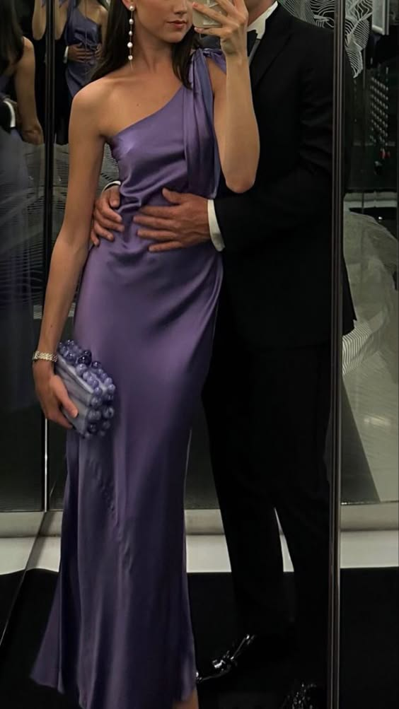 Robe de soirée élégante violet foncé à une épaule, robe d'invitée de mariage, DP3558