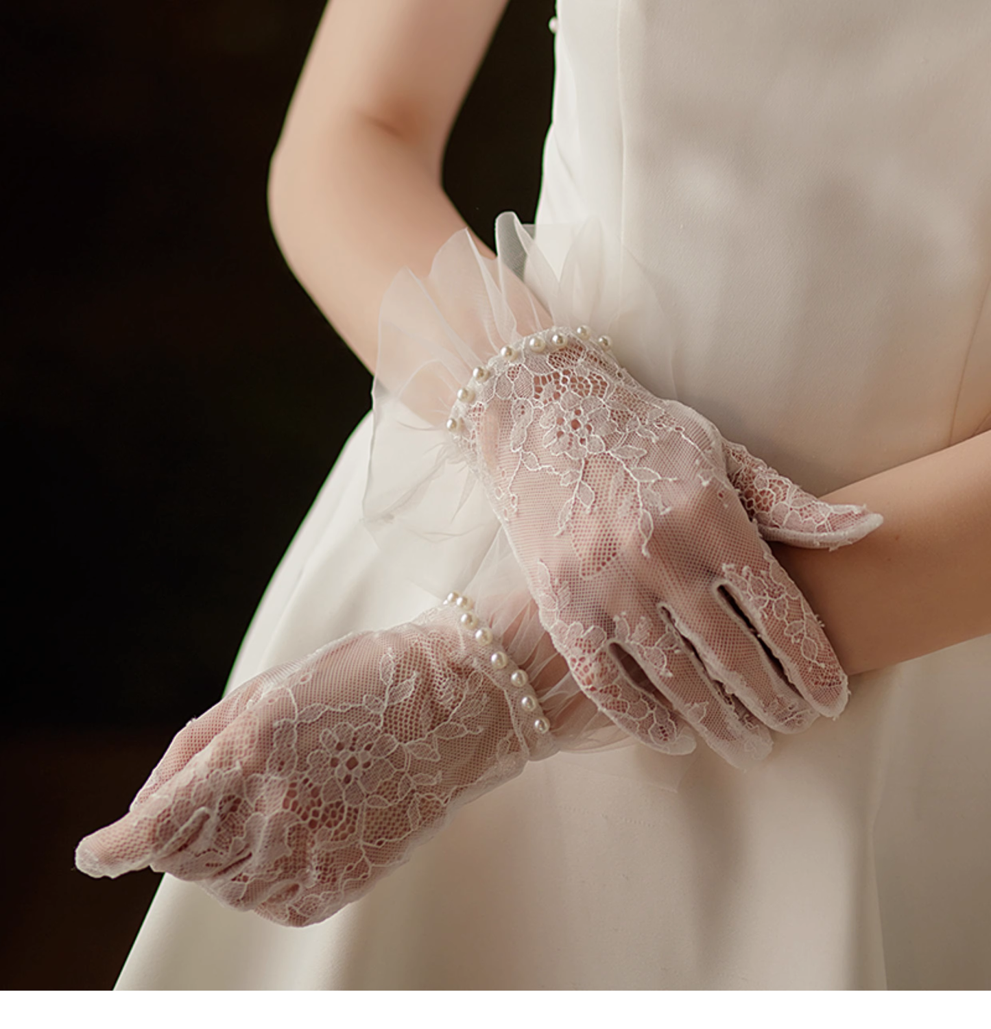 French Lace Short Bridal Gloves White Pearl Lace Wedding Dinner Retro Sleeves, DP5299