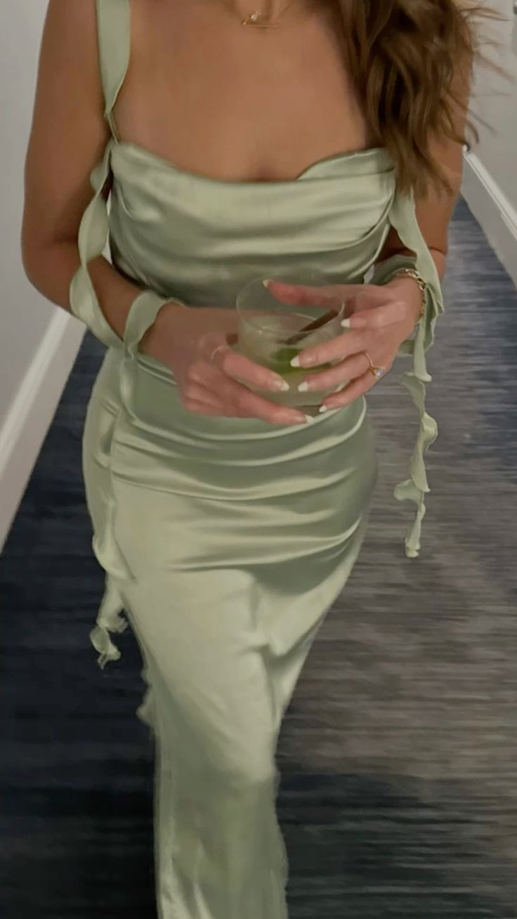 Salbeigrünes Meerjungfrau-Partykleid mit Trägern, langes Hochzeitsgastkleid, DP3695
