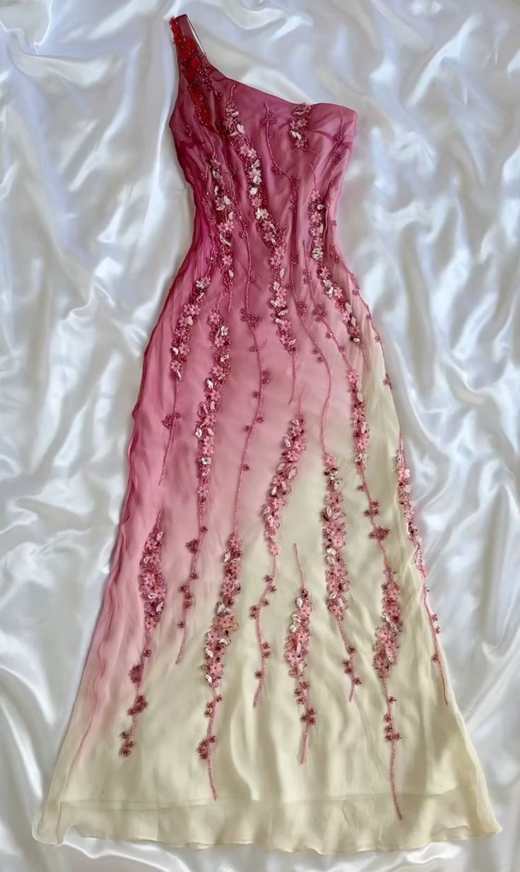 Robe de soirée longue vintage asymétrique à fleurs et perles, DP2520