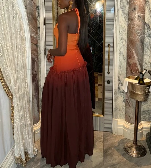 Schickes langes A-Linien-Partykleid mit Neckholder und Farbverlauf in Orange, DP4051