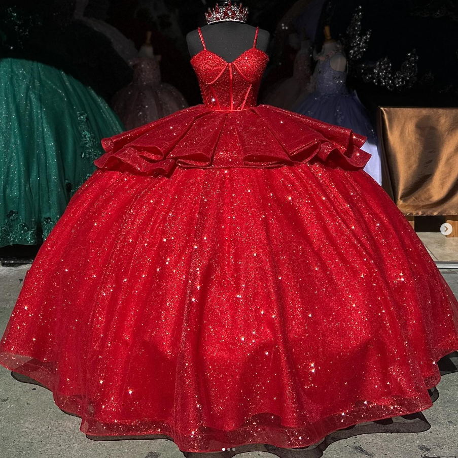 Superbe robe de bal rouge à bretelles et perles pour 16 ans, DP3356