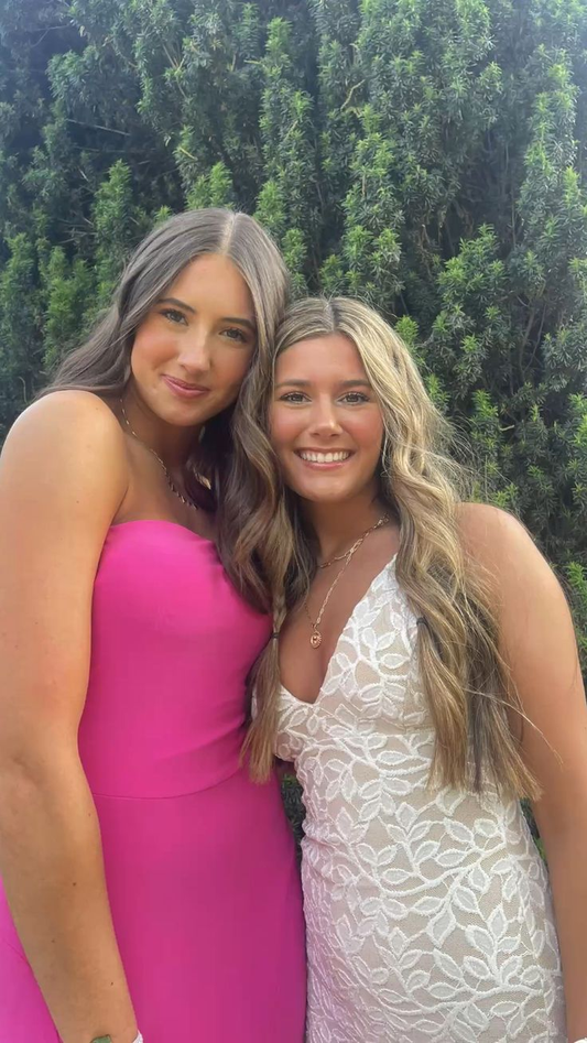 Robe de bal longue sirène blanche élégante à bretelles et col en V, DP2619