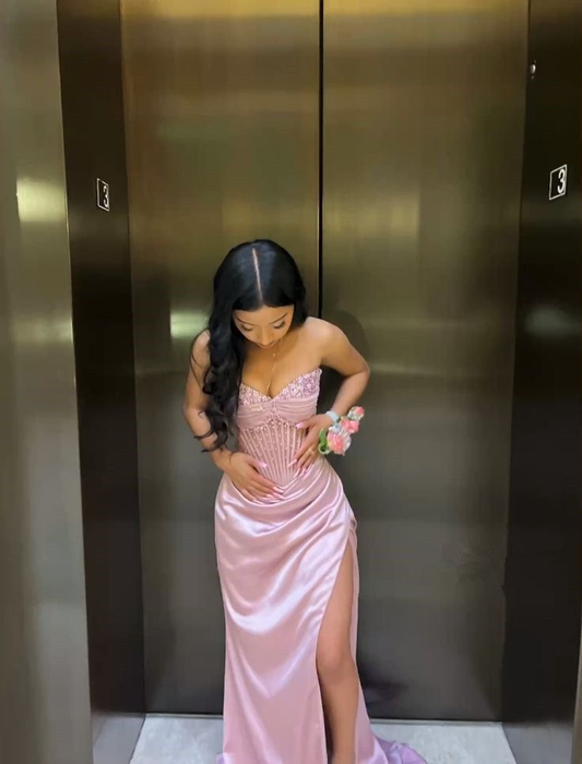 Robe de soirée longue rose à col en cœur et perles, DP3815