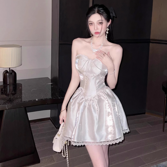 Fashion White Strapless Sweetheart Design A-line Satin Party Dress Homecoming Dress DP5879