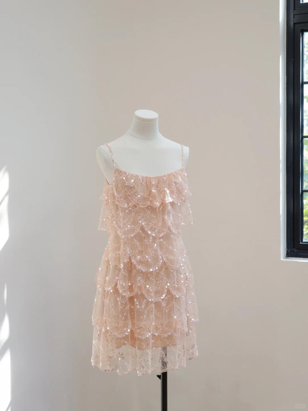 Light Pink Straps Lace Sequins Short Party Dress Mini Birthday Outfits, DP5162