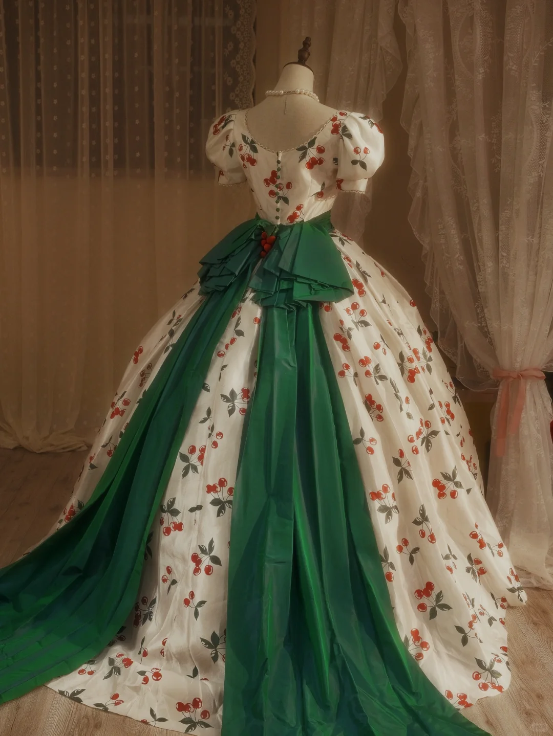 Süßes Quinceanera-Kleid mit Kirschen-Print in A-Linie, Geburtstags-Ballkleid, DP5153