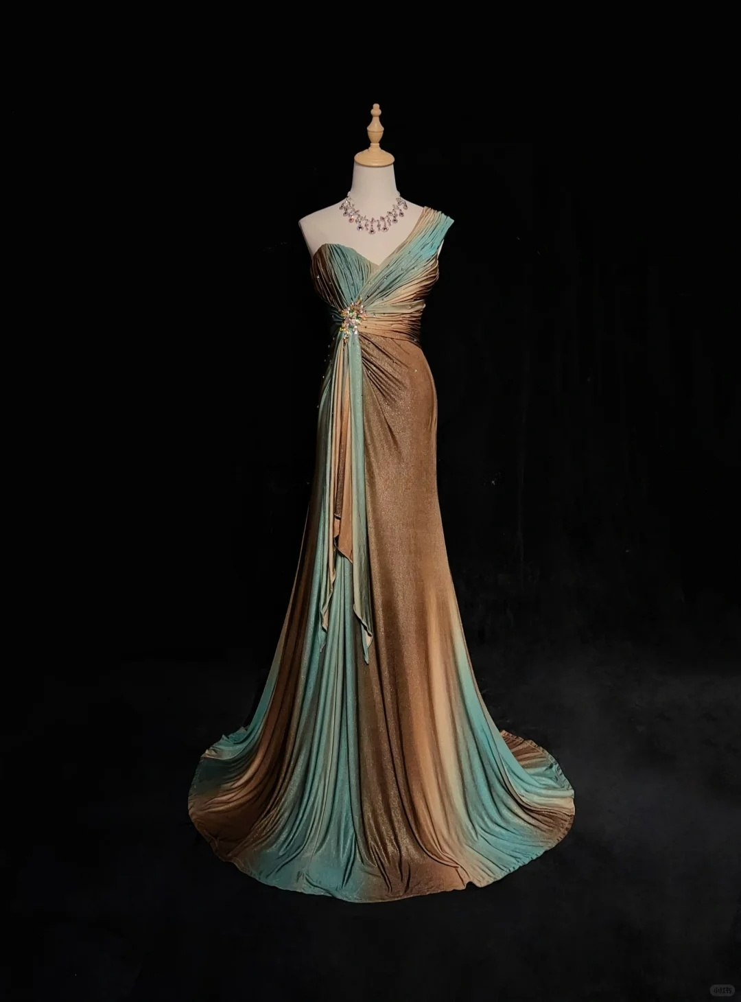 Neuankömmling Ombre One Shoulder Meerjungfrau Perlenbesetzt Vintage Langes Abendkleid, DP4881