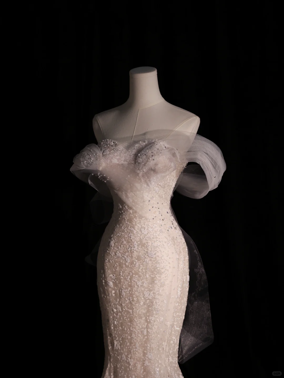 Gorgeous White Off Shoulder Mermaid Long Wedding Dress Evening Party Dress, DP5406