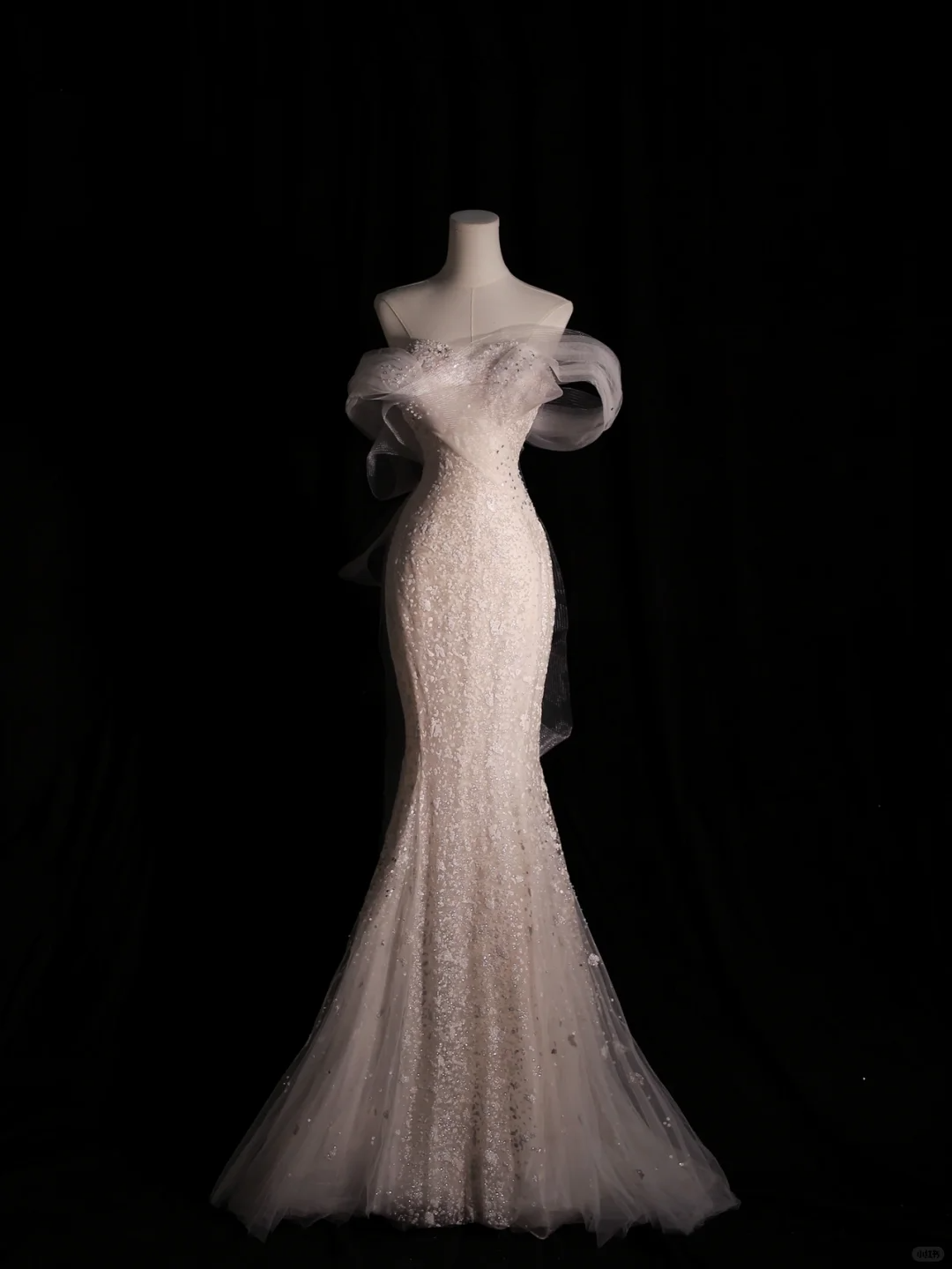 Gorgeous White Off Shoulder Mermaid Long Wedding Dress Evening Party Dress, DP5406