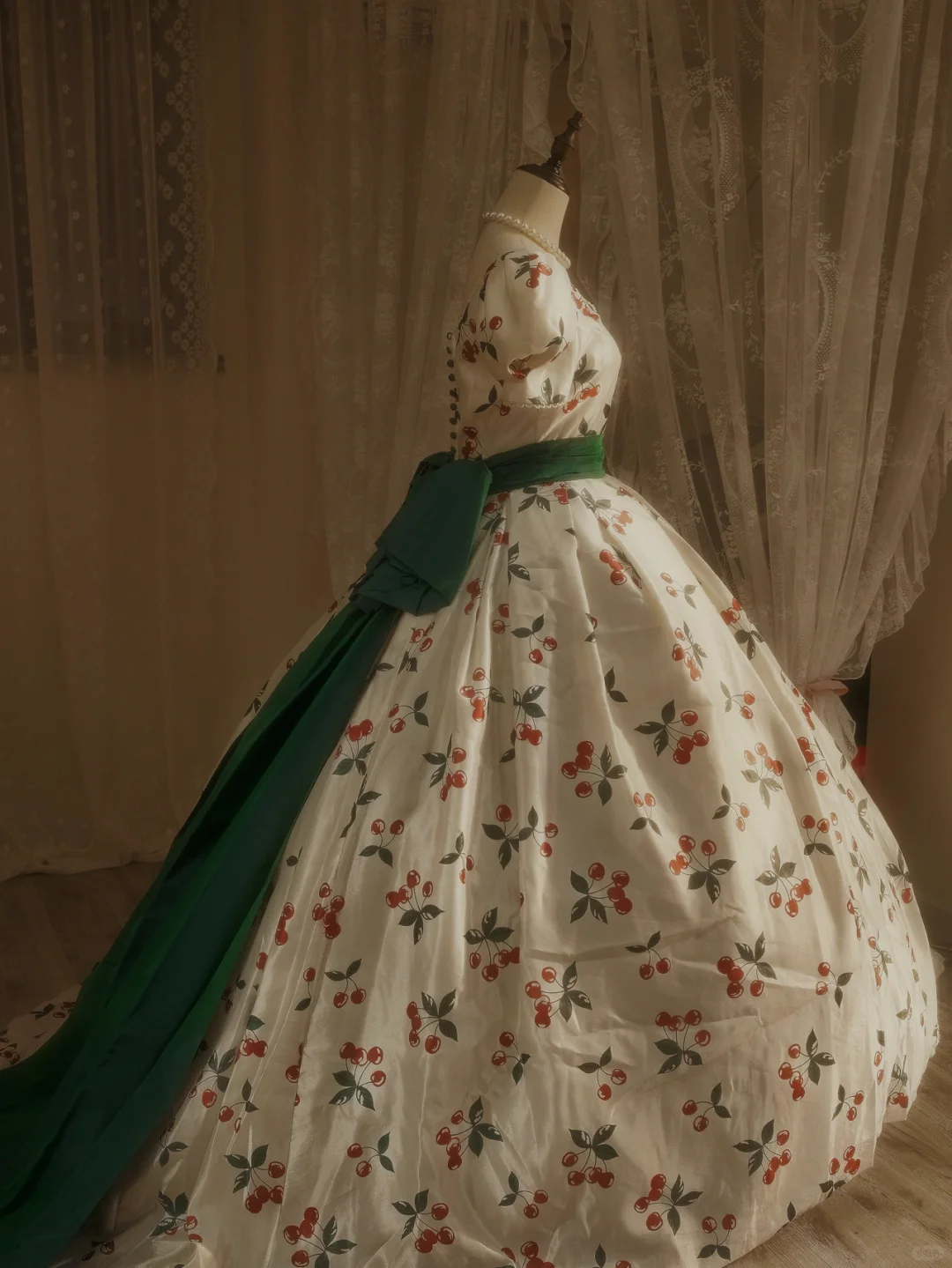 Süßes Quinceanera-Kleid mit Kirschen-Print in A-Linie, Geburtstags-Ballkleid, DP5153