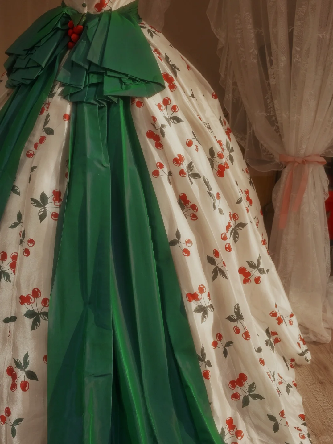 Süßes Quinceanera-Kleid mit Kirschen-Print in A-Linie, Geburtstags-Ballkleid, DP5153