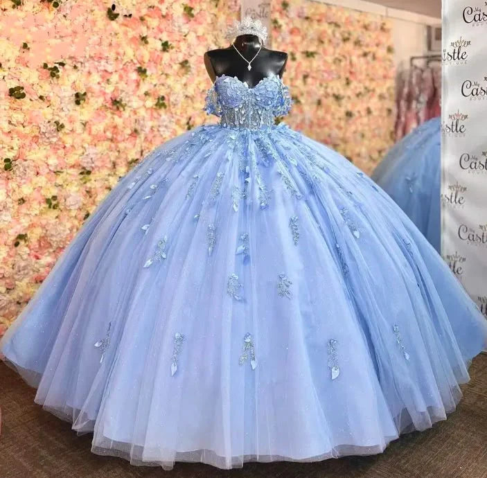 Elegantes, schulterfreies A-Linien-Ballkleid mit Perlenapplikation in Blau für Sweet 16 Quinceanera, Geburtstagskleid, Abendkleid, Ballkleid DP6521