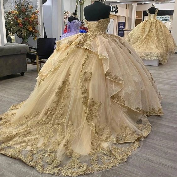 Wunderschönes Apricot Sweetheart Perlenstickerei Sweet 16 Quinceanera A-Linie Ballkleid Geburtstagskleid Abendkleid Ballkleid DP6528