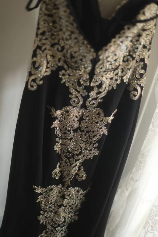 Glamorous Black & Champagne Lace Applique Spaghetti Strap High Slit Mermaid Prom Dress DP7646