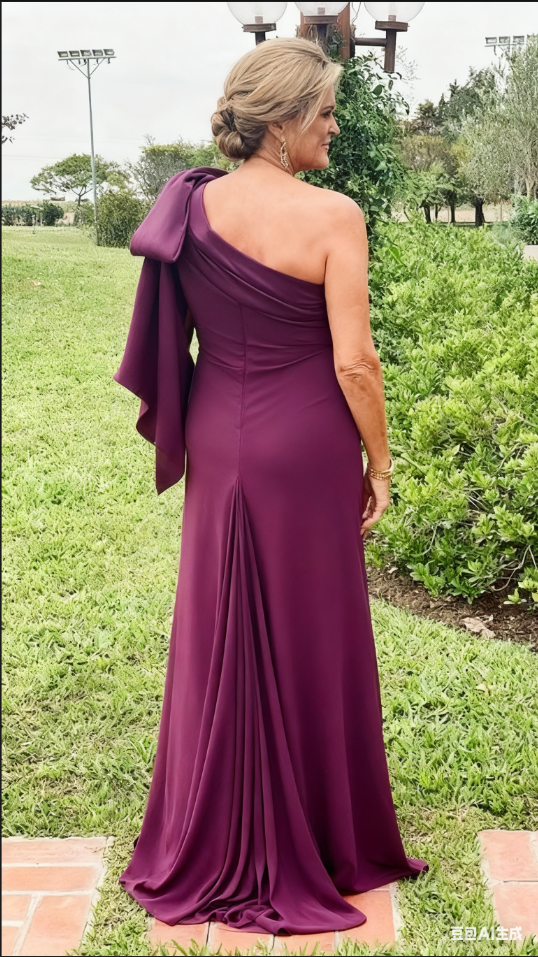 Vintage Plum Purple One-Shoulder Bow Detail Sheath Satin Mother of the Bride Dress DP7144