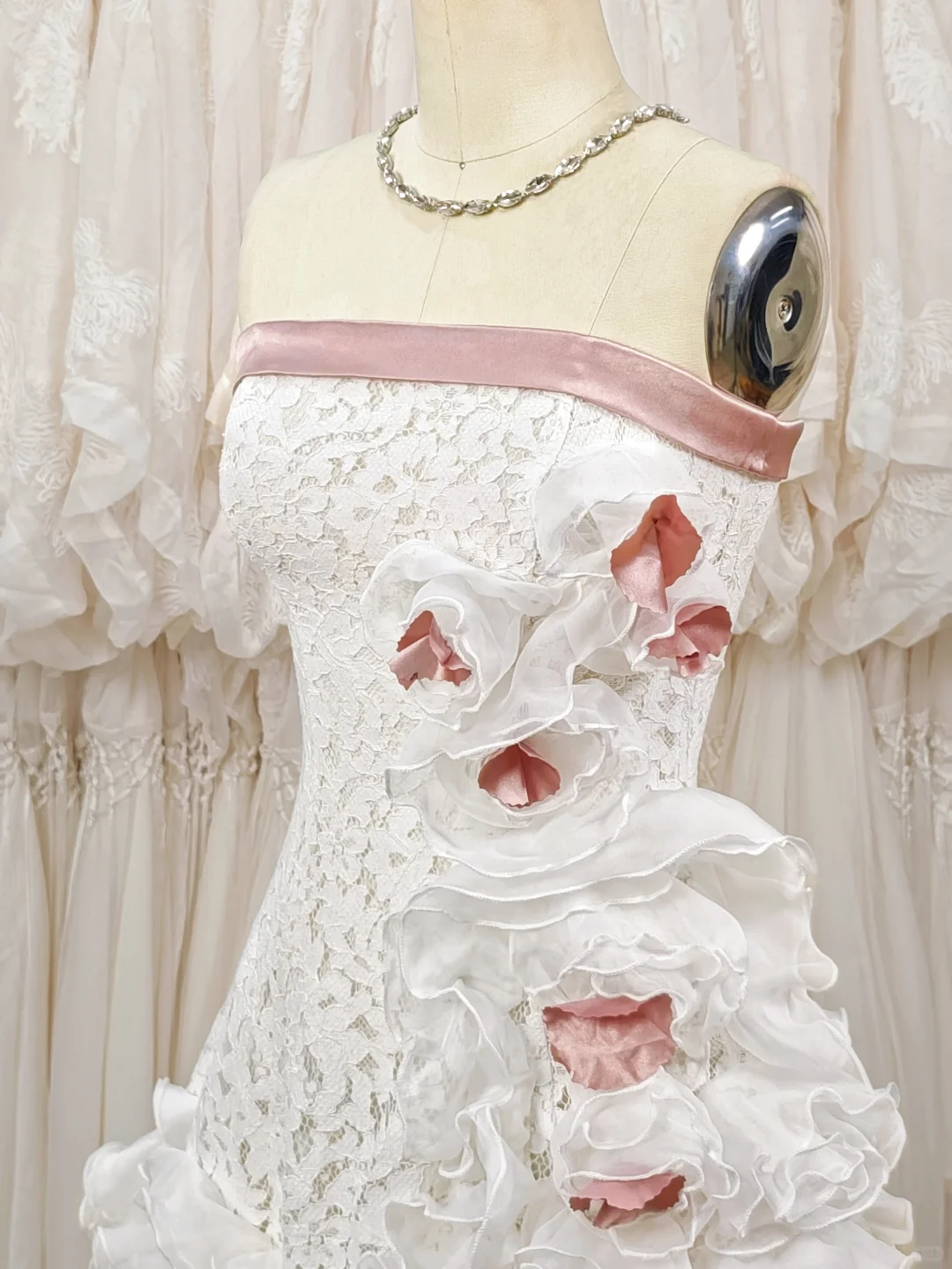 Vintage 3D Flowers Applique Strapless Design A-Line Short Homecoming Dress Party Dress DP6218