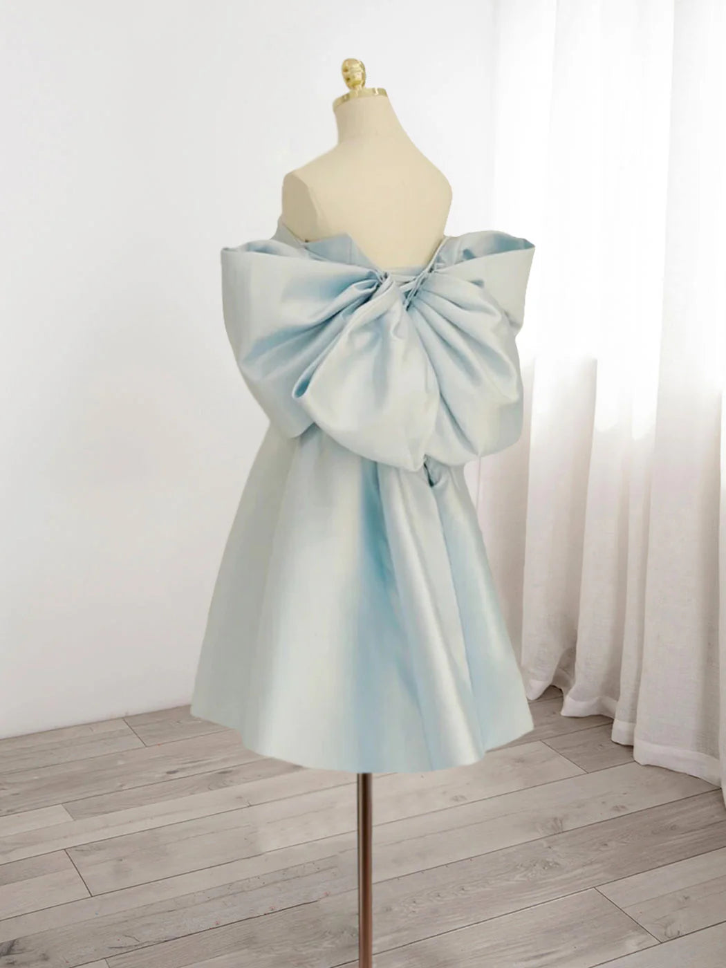 Vintage Light Blue Sweetheart Strapless Bow Design A-line Satin Party Dress Homecoming Dress DP6080