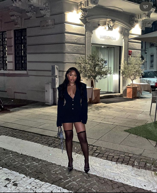 Black Long Sleeves V Neck Unique Short Party Dress, DP3054