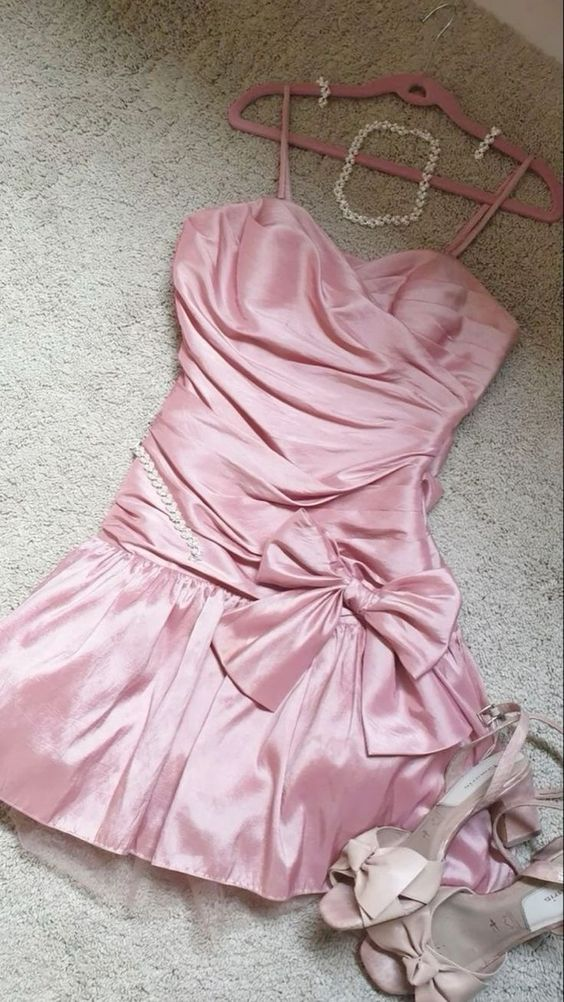 Robe d'anniversaire courte et ravissante à bretelles roses et nœud papillon, DP3194