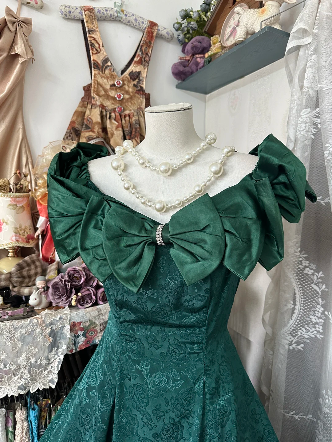 Vintage Dark Green Off-the-shoulder Irregular Hem Design A-Line Applique Prom Dress Evening Dresss DP6203