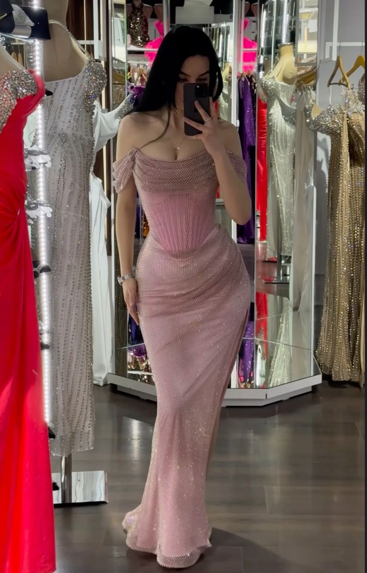 Rosa schulterfreies Meerjungfrau-Abendkleid, lang, DP3841