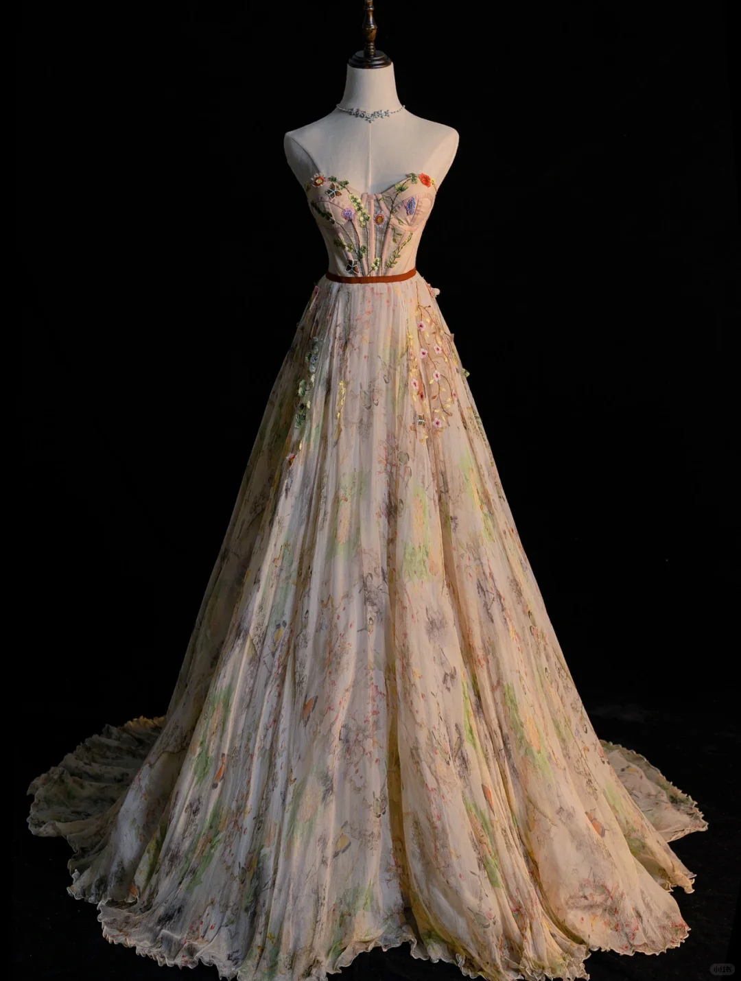 Elegant Sweetheart A-Line Floral Embroidery Long Formal Evening Party Dresses, DP5224