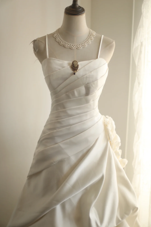 Elegantes weißes Spaghettiträger A-Linie Vintage Brautkleid Brautkleid, DP5176