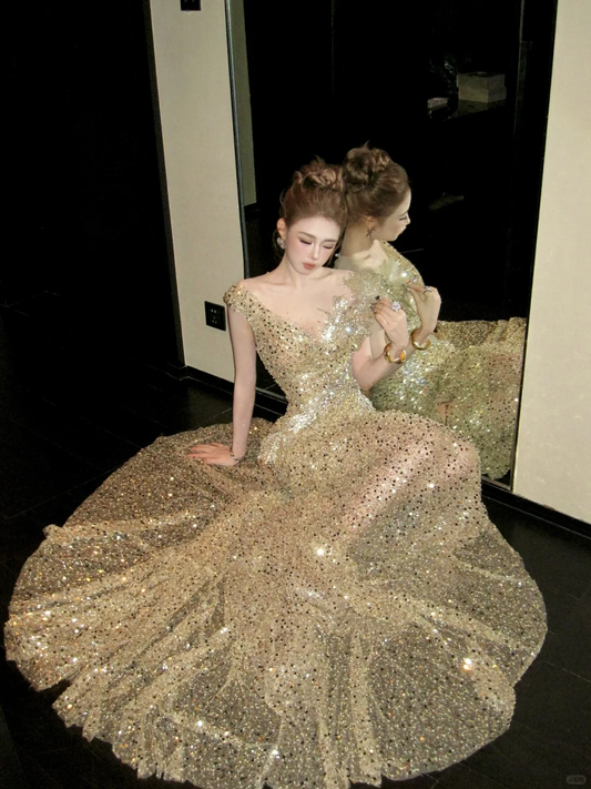 Sexy Gold Sleeveless Mermaid Sequins Evening Party Dress Birthday Outfits, DP5238