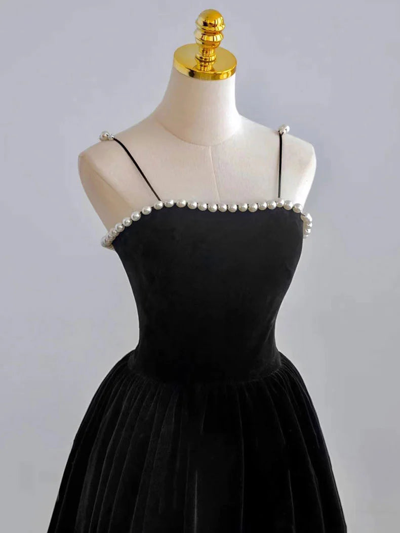 Robe de soirée trapèze en velours bordeaux rétro à bretelles spaghetti et perles DP6077