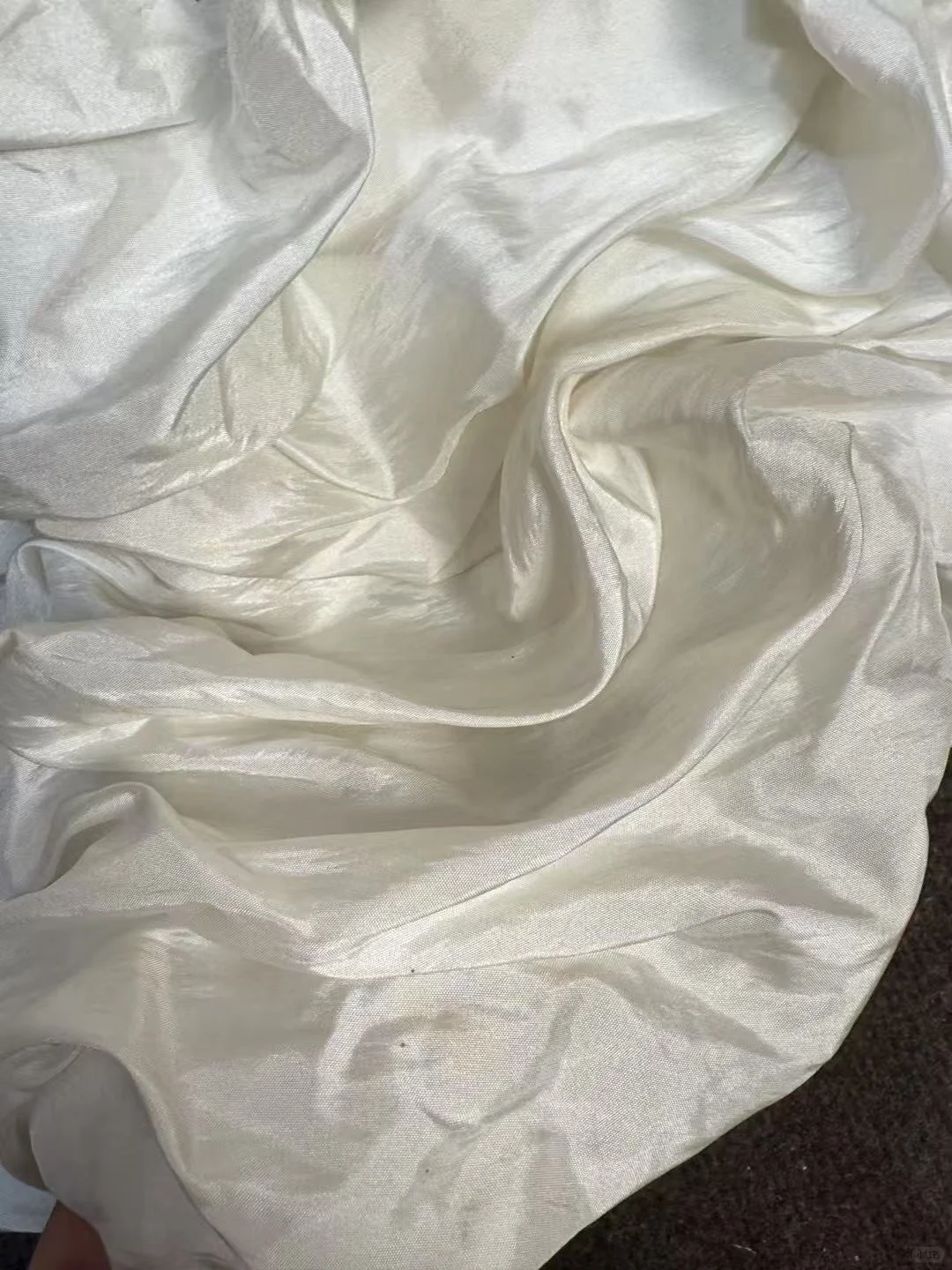 Robe de mariée bustier élégante à fronces, coupe trapèze, ornée de strass, DP7059