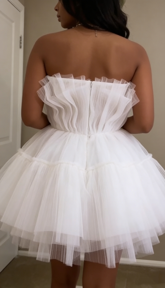 Robe de bal de fin d'année trapèze bustier en tulle blanc mignonne Tenues d'anniversaire DP2692