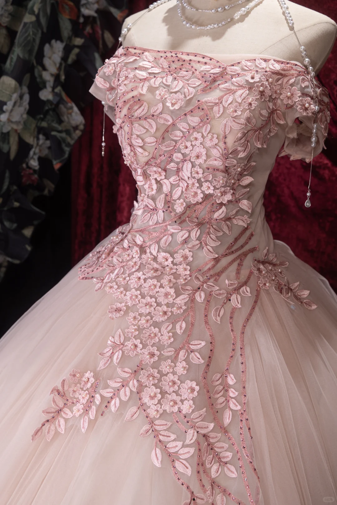 Elegant Pink Off-the-Shoulder Floral Lace Appliques Sweet 16 Quinceanera Ball Gown DP8339